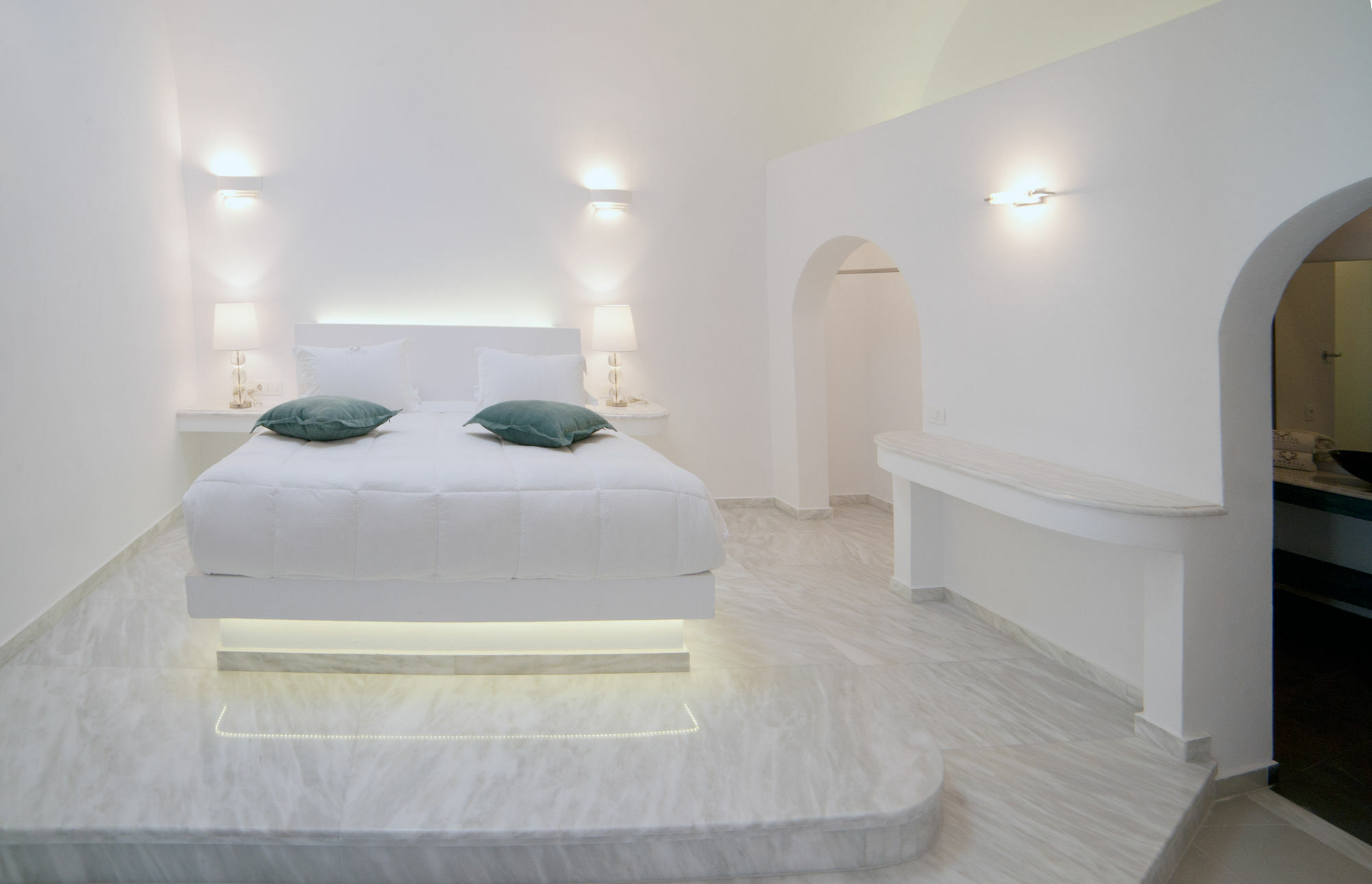 Anteliz Private Villa Fira  Extérieur photo